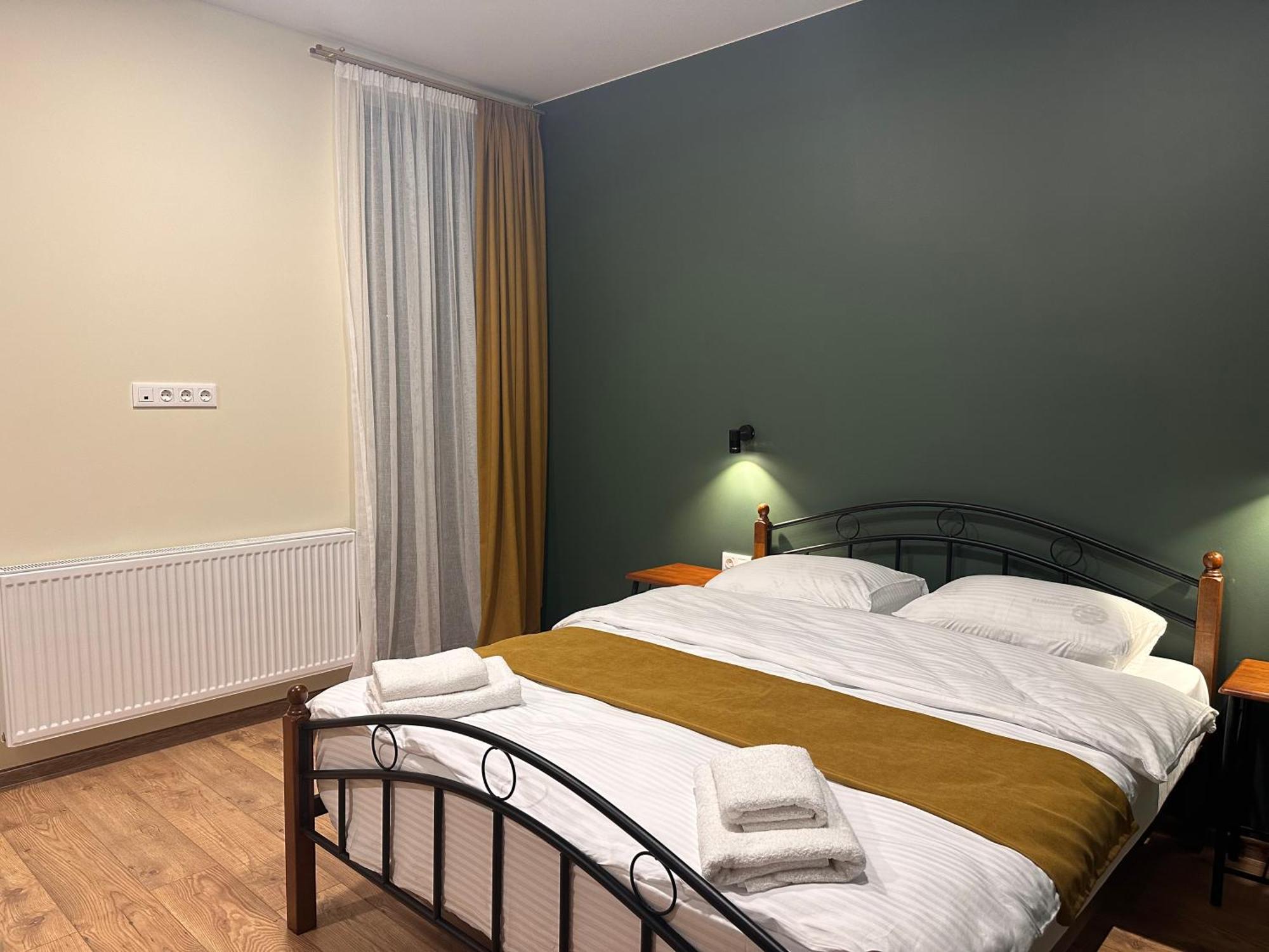 Hotel Mountime Kazbegi Экстерьер фото